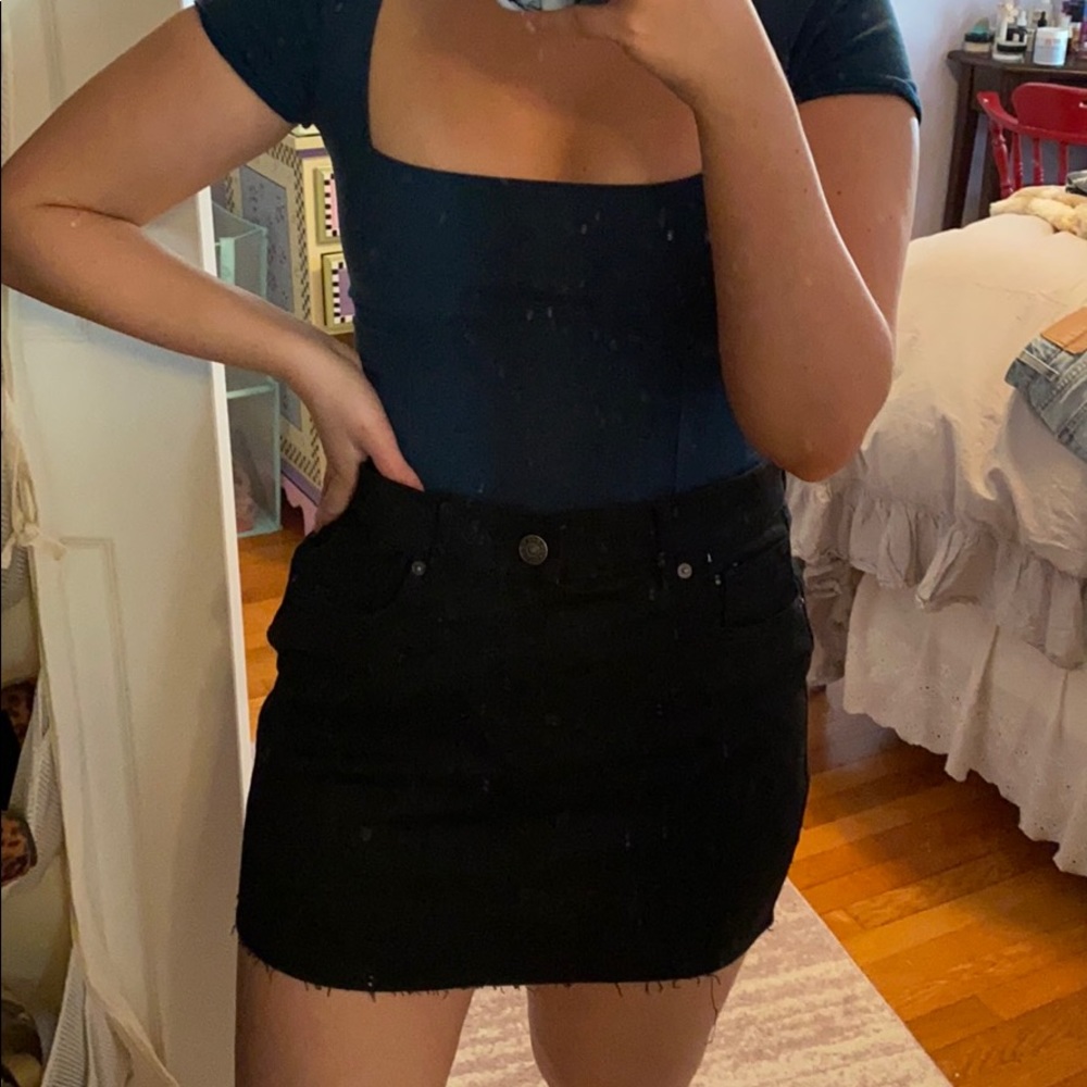 Black denim skirt - SUMMER STAPLE 💫